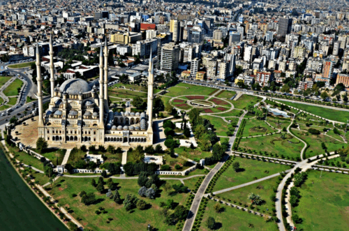 Adana Seyhan Escortları: Eşsiz Bir Deneyim Rehberi